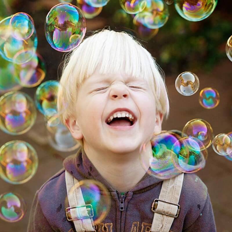 Portable Automatic Bubble Machine with Wireless Remote - Image 8