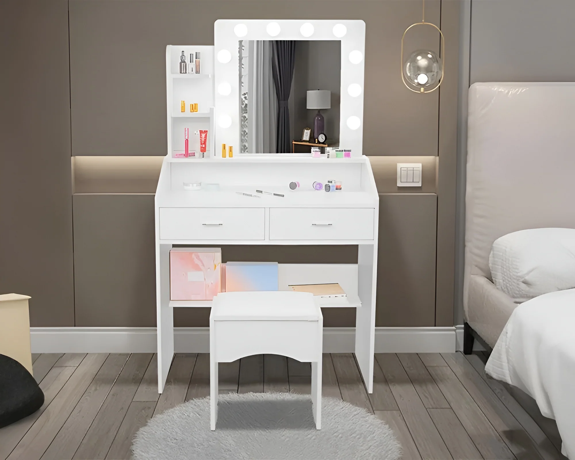 Dressing Table With Mirror - Image 3