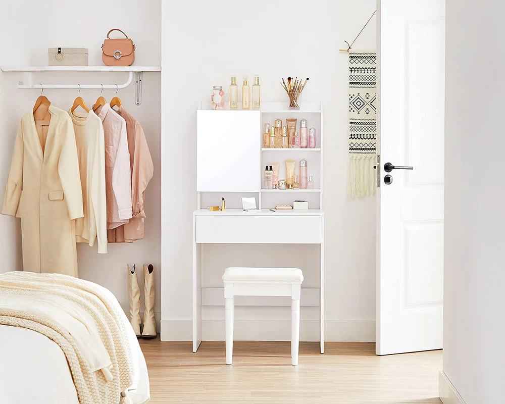 Dressing Table With Mirror - Image 6
