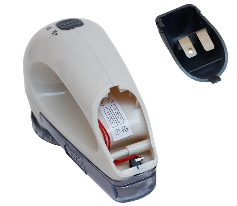 Lint Remover And Fabric Shaver - Image 4