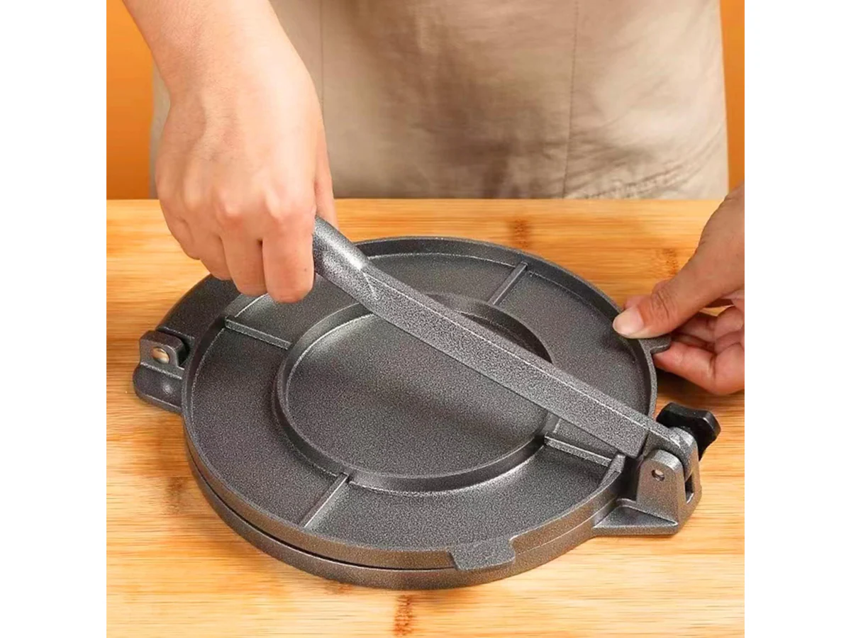 20cm Cast Iron Tortilla Press with 100 Tortilla Press Papers - Image 6